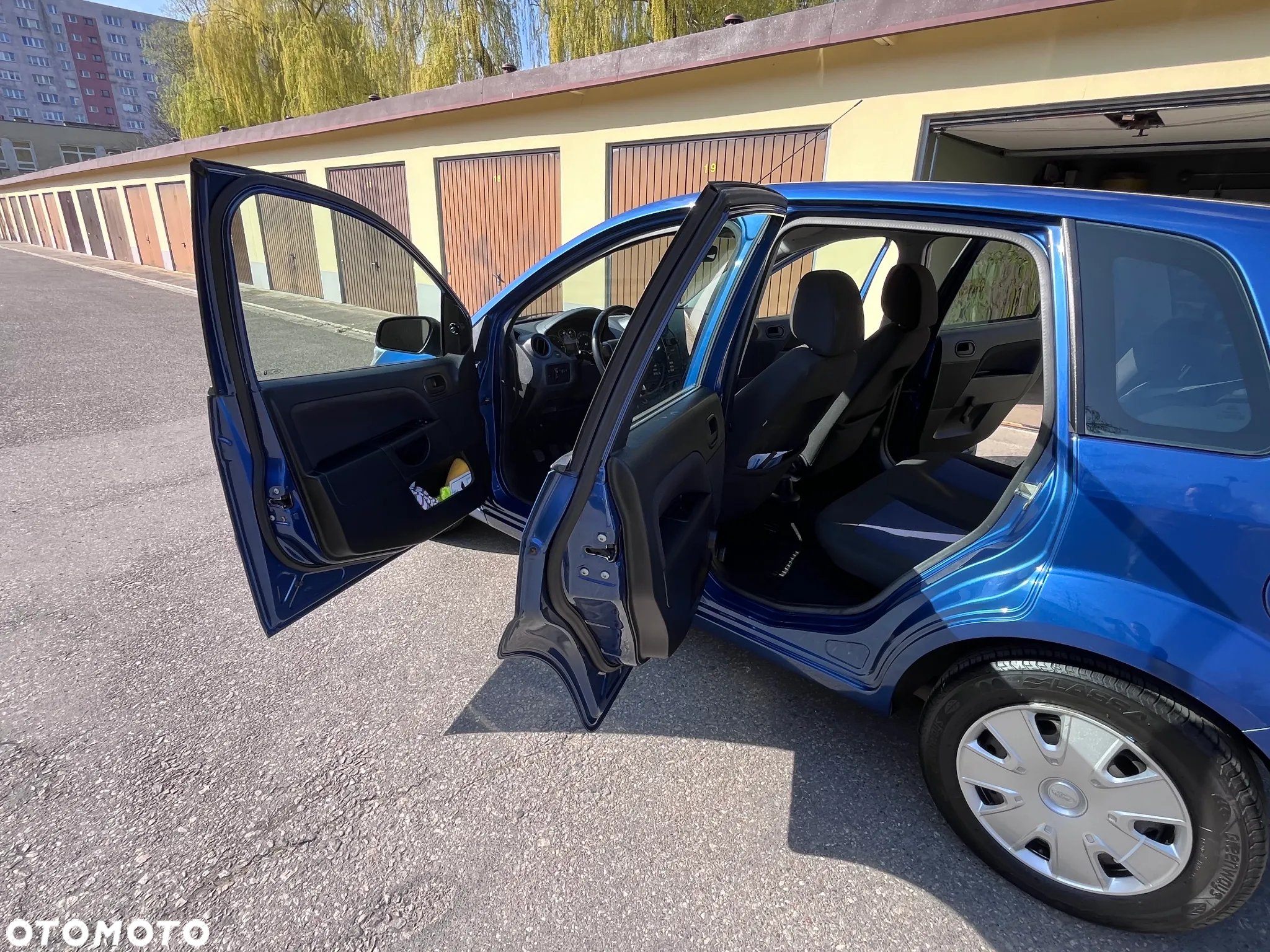 Ford Fiesta 1.3 Ambiente - 7