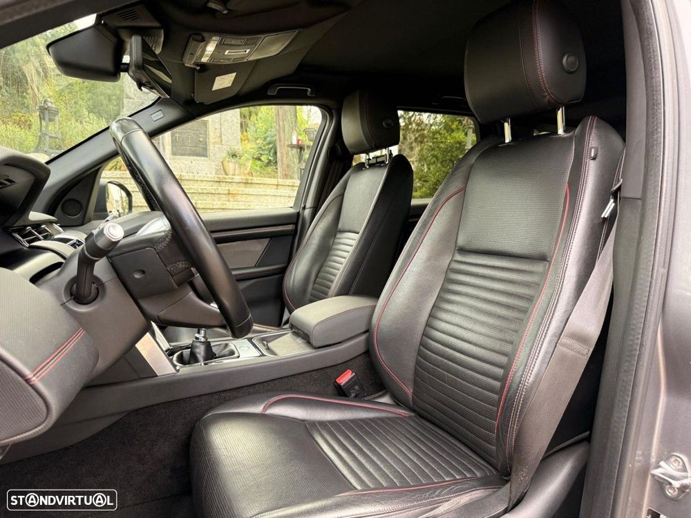Land Rover Discovery Sport 2.0 eD4 S 7L - 29