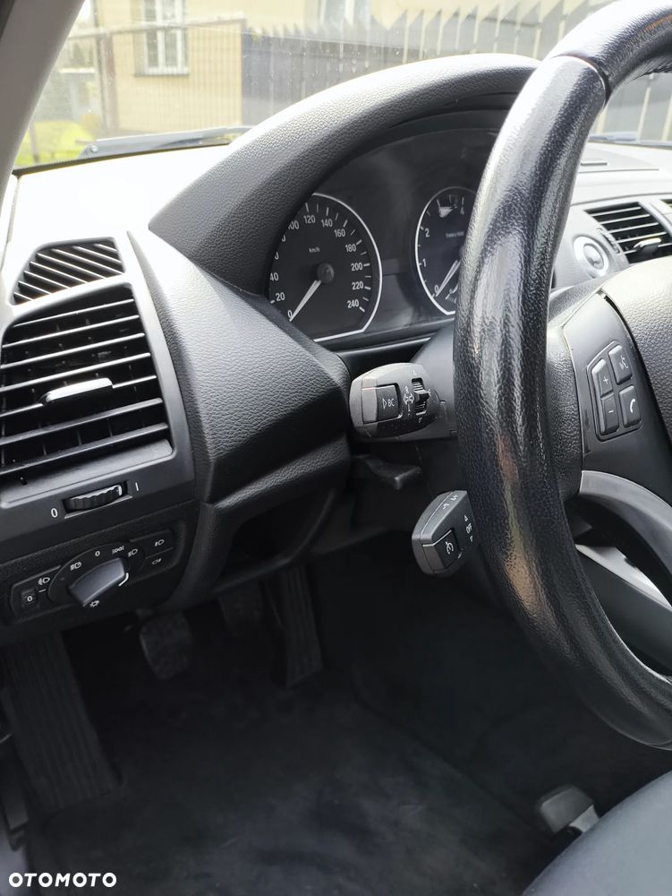 BMW Seria 1 118i - 20