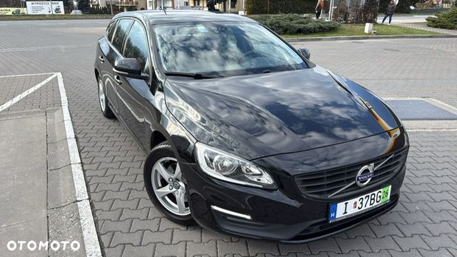 Volvo V60 D3 Geartronic Momentum - 4