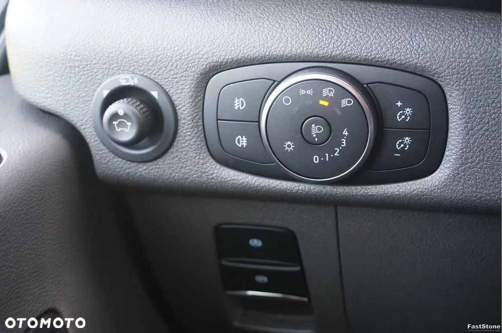 Ford Transit L3H2 165KM LIMITED A8 - 15