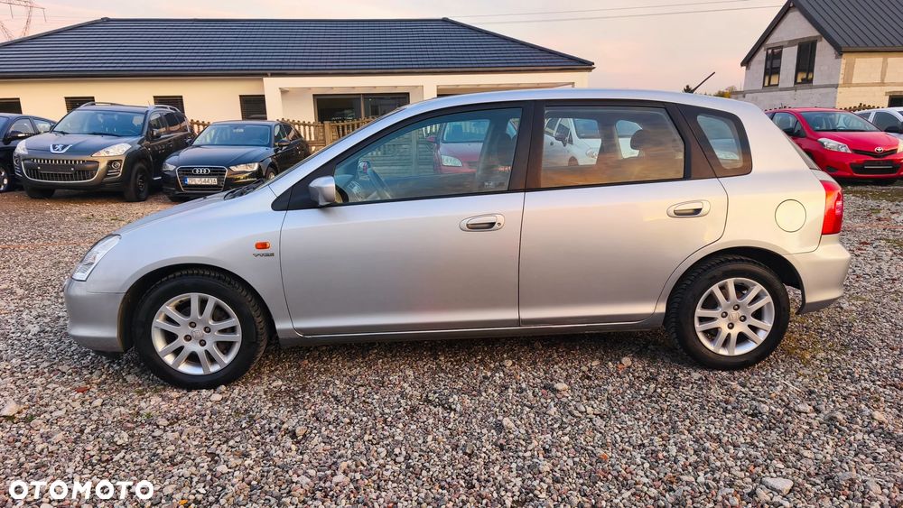 Honda Civic 1.6i Extra Edition - 12