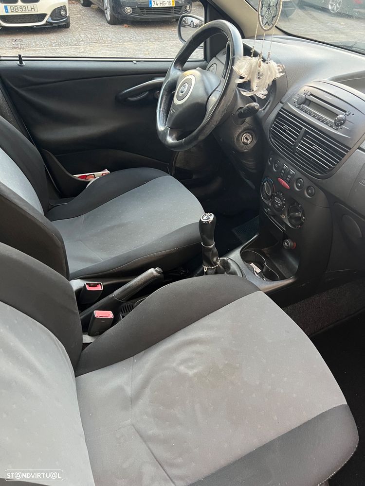 Fiat Punto 70 JTD Multijet Active - 3