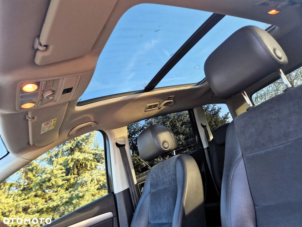 Volkswagen Sharan 2.0 TDI DSG (BlueMotion Technology) Highline - 6