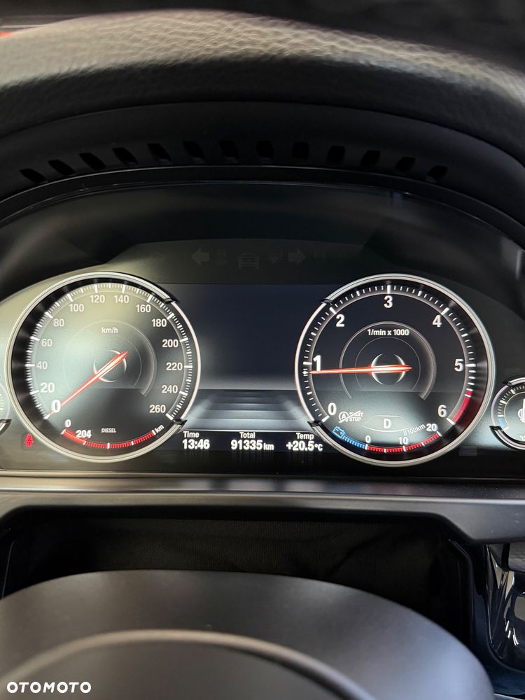 BMW X5 xDrive25d - 13