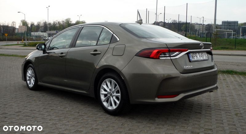 Toyota Corolla 1.5 Comfort - 10