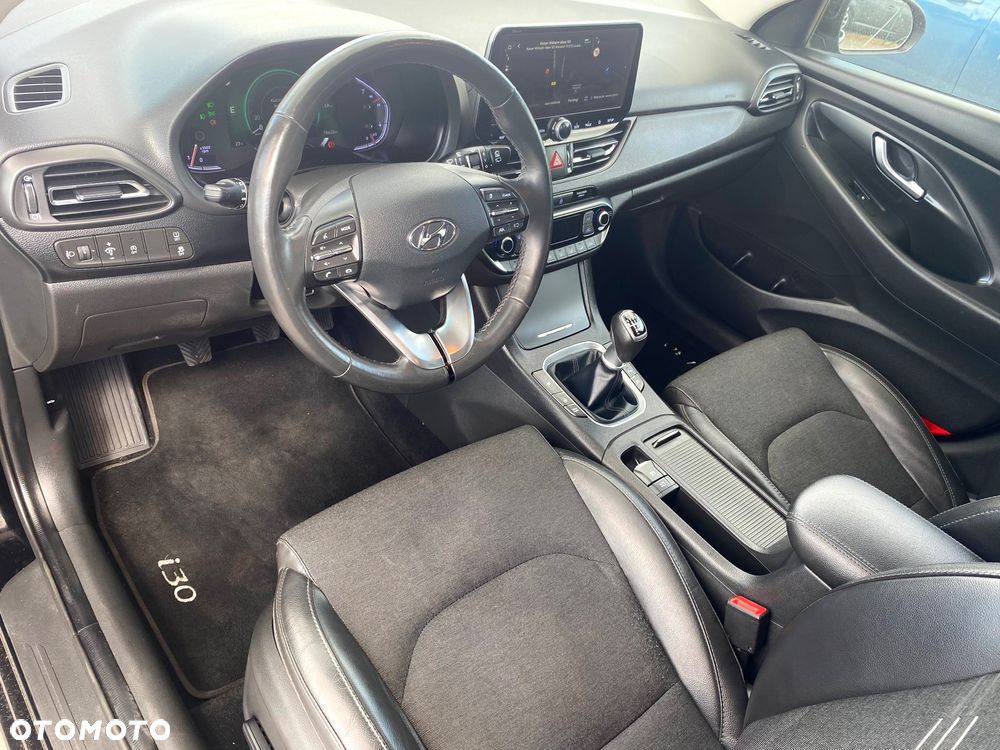 Hyundai i30 1.6 CRDI 48V-Hybrid Prime - 6
