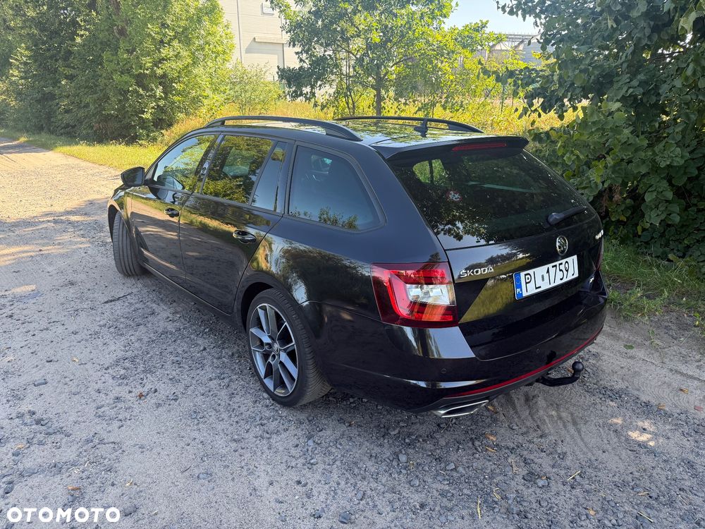 Skoda Octavia 2.0 TDI RS Challenge DSG - 12