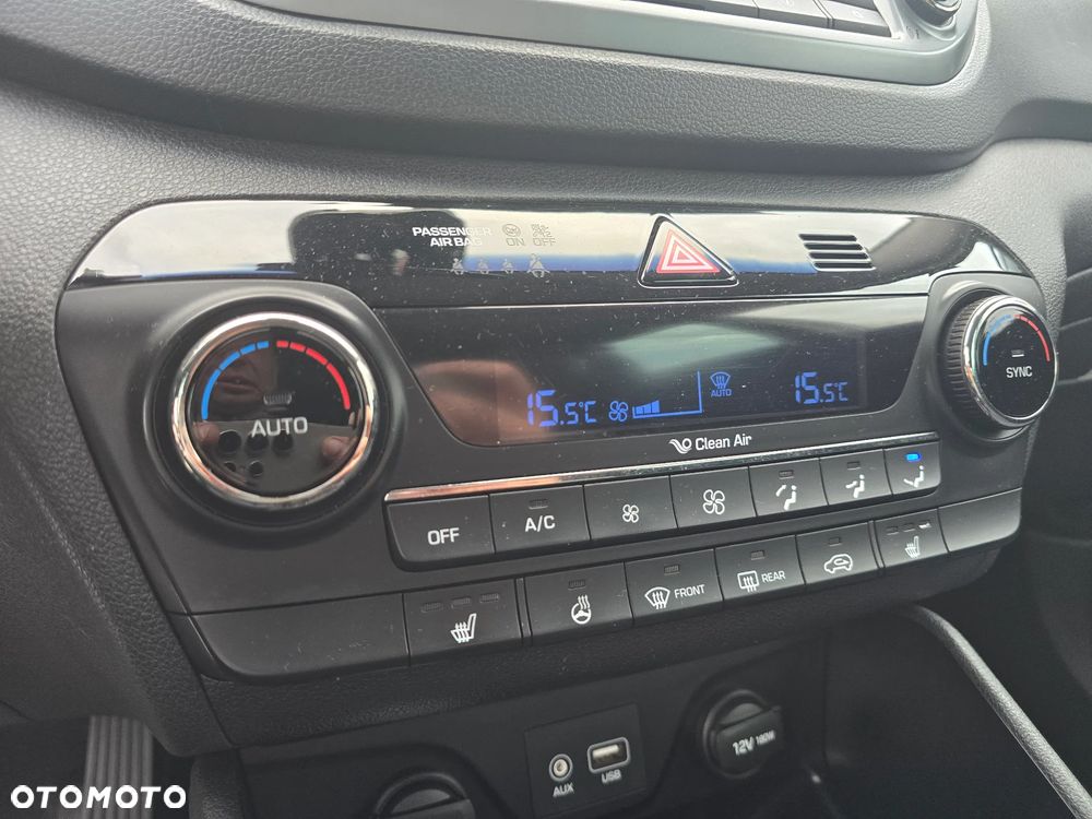 Hyundai Tucson 1.7 CRDI BlueDrive Style 2WD - 23