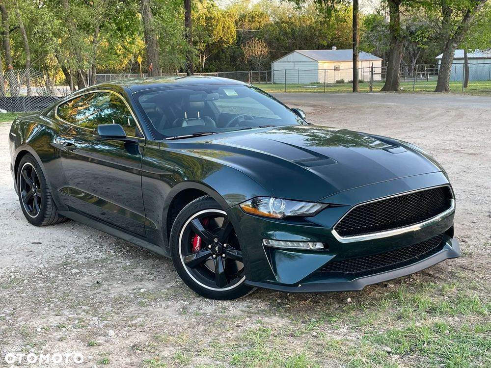 Ford Mustang - 1