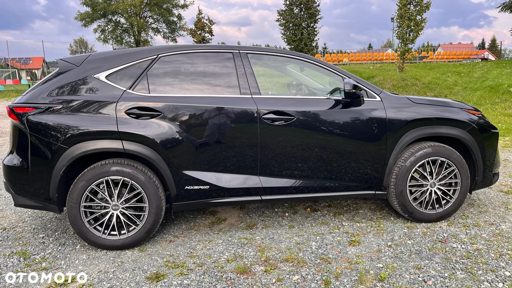 Lexus NX 300h Prestige AWD - 5