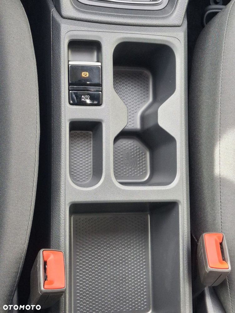 Volkswagen Caddy - 27
