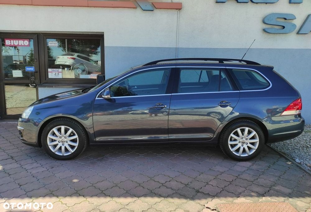 Volkswagen Golf - 3