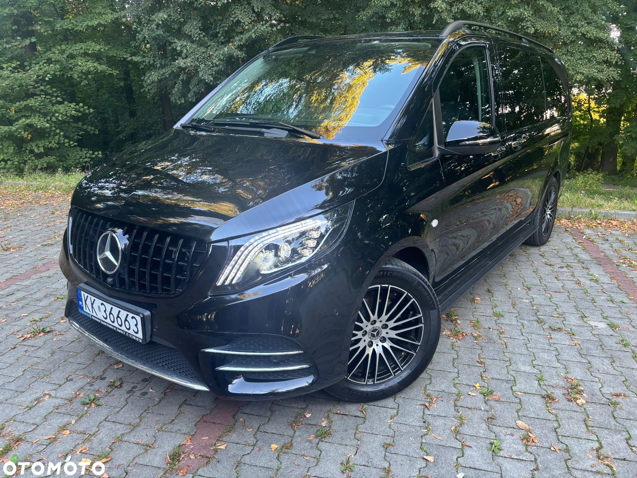Mercedes-Benz Klasa V 300 lang 9G-TRONIC Avantgarde - 1