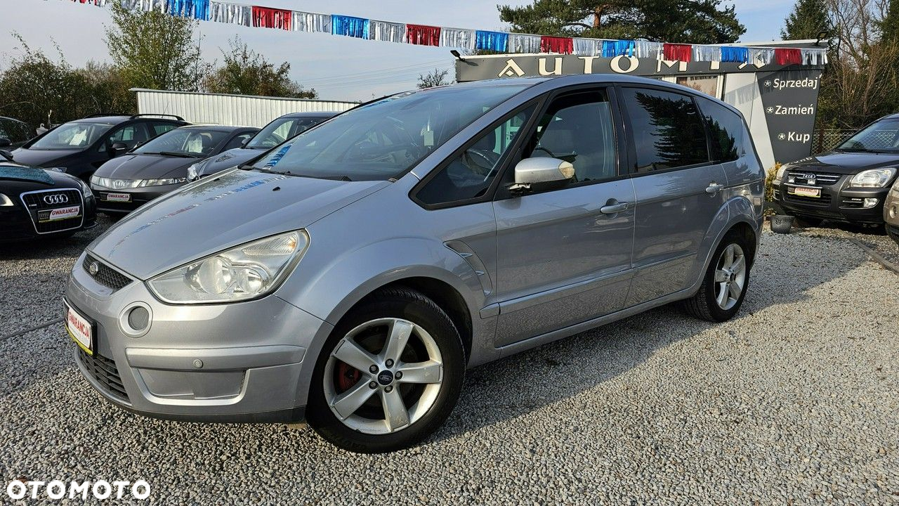 Ford S-Max - 10