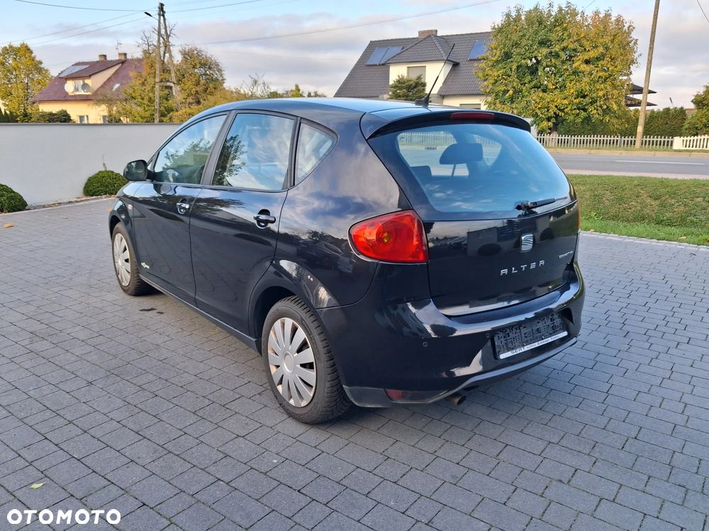 Seat Altea 2011 photo 3