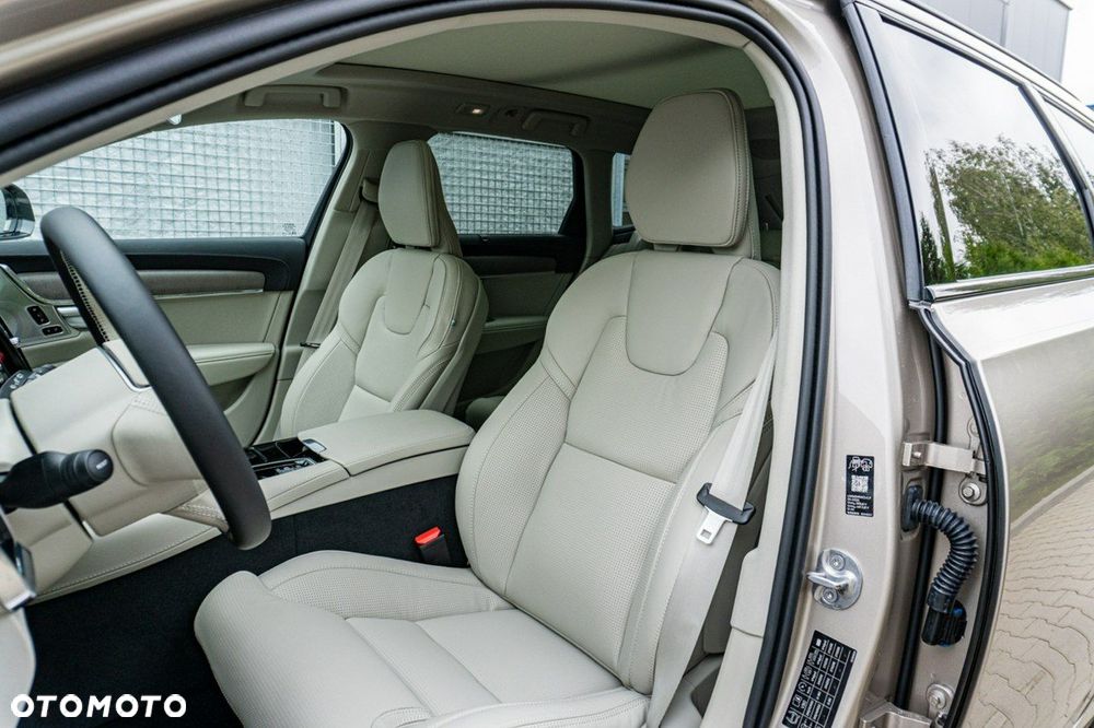 Volvo V90 - 19