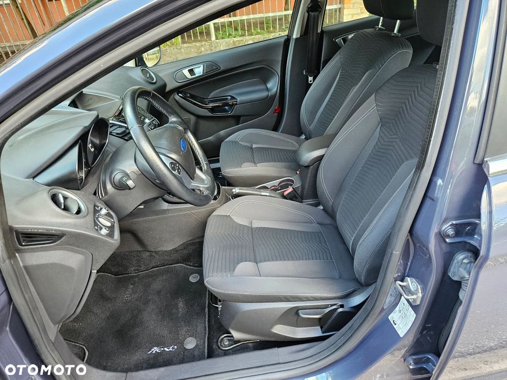Ford Fiesta 1.25 Champions Edition - 5
