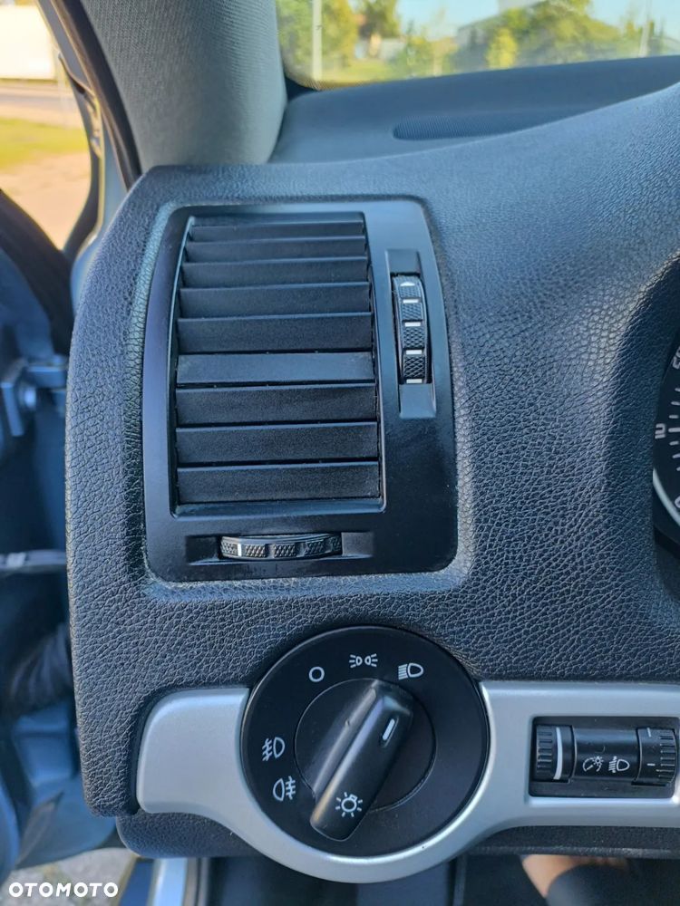 Skoda Octavia 1.6 Classic Tiptr - 28