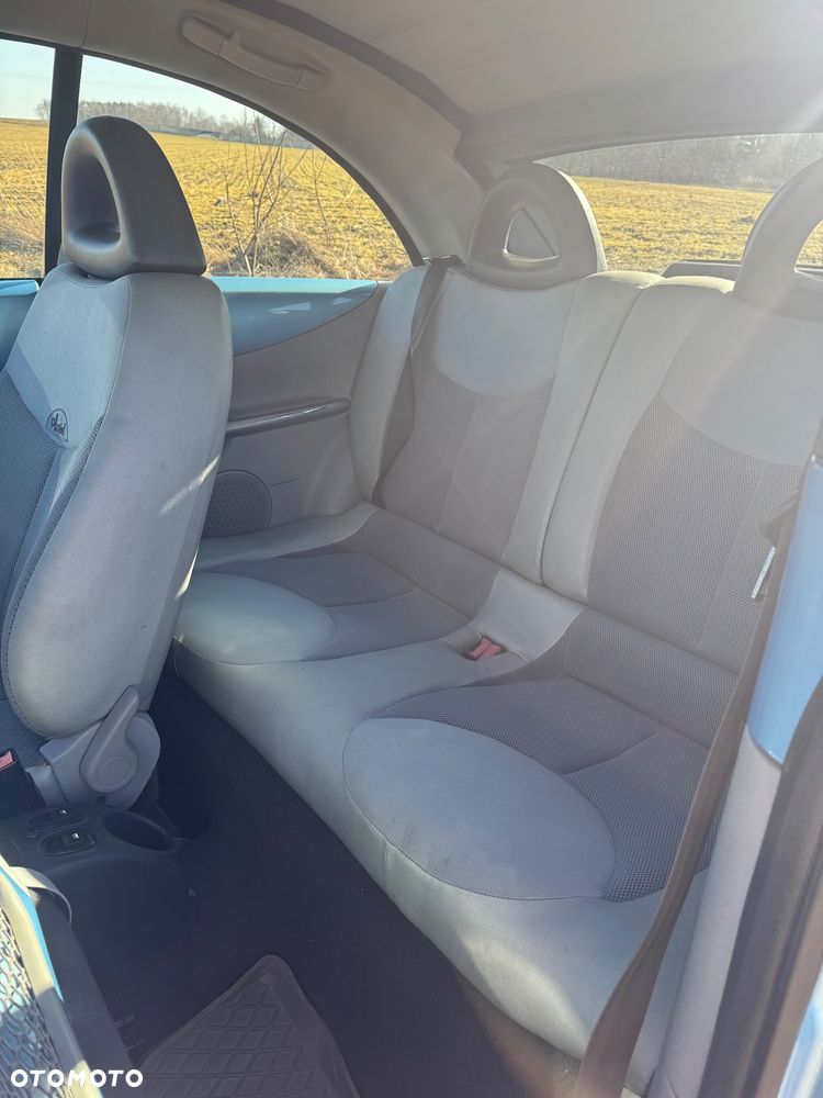 Citroën C3 Pluriel 1.4i - 8