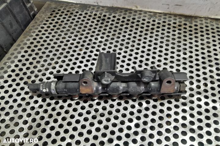 Rampa injectoare 2N1Q-6N041-CB 2N1Q-6N041-CB Ford Fiesta MK6 [facelif - 2