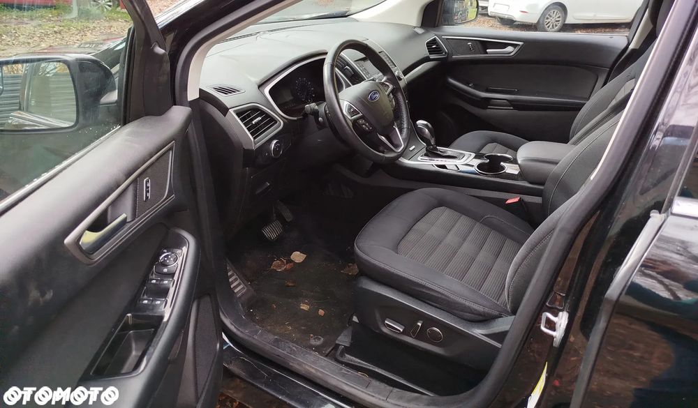 Ford Edge - 12