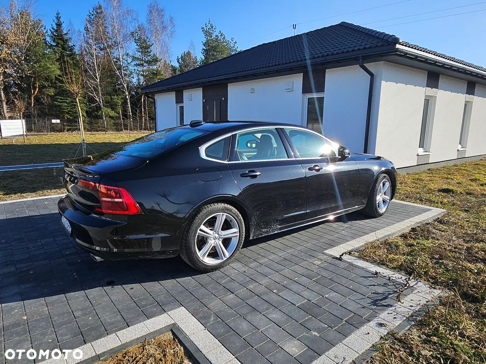 Volvo S90 D4 Momentum - 3