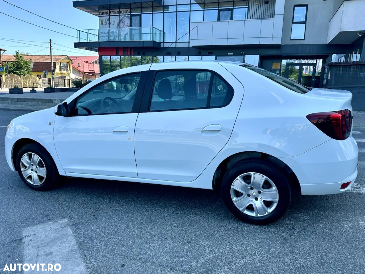 Dacia Logan MCV 1.5 dCi 75 CP Laureate - 4