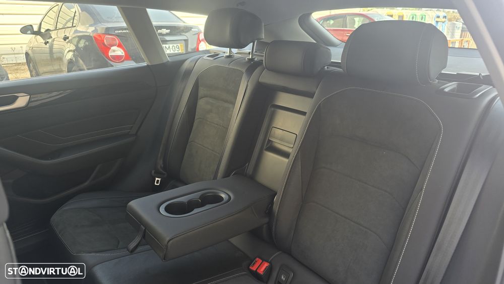 VW Arteon Shooting Brake 2.0 TDI Elegance DSG - 23
