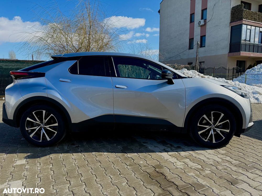 Toyota C-HR 2.0 HEV 197 CP 4x2 CVT Dynamic - 4