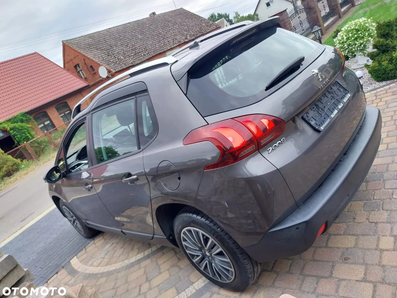 Peugeot 2008 - 19