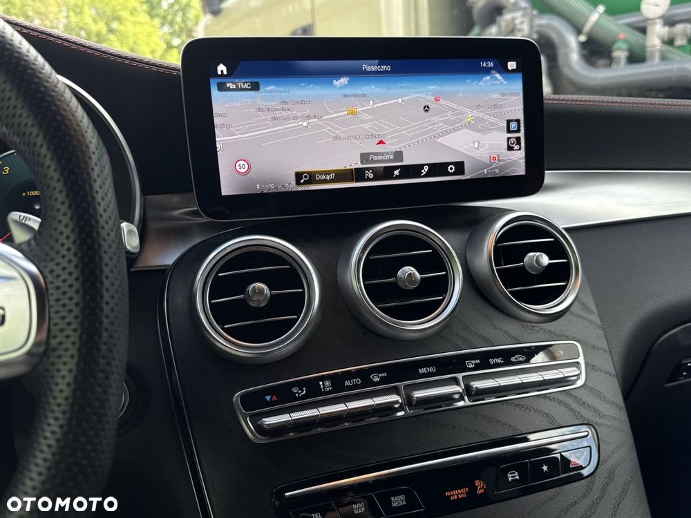 Mercedes-Benz GLC - 21