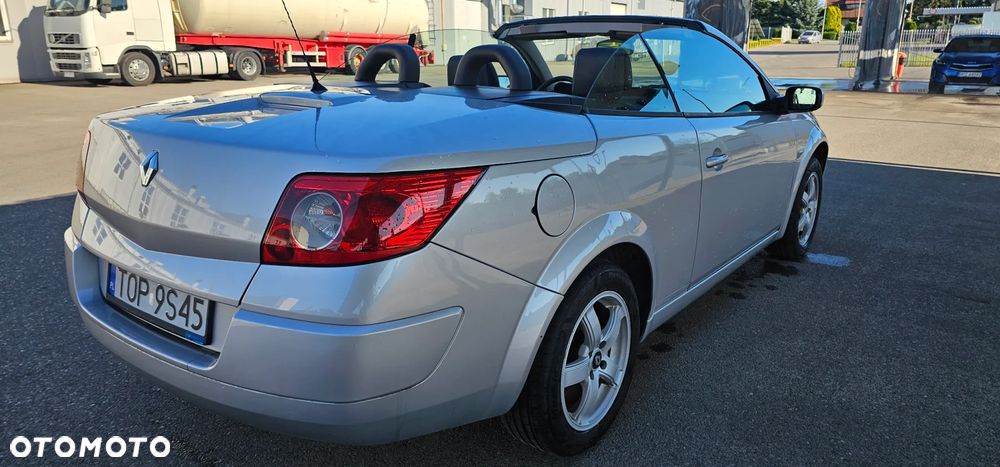 Renault Megane 1.9 dCi Luxe Privilege - 8