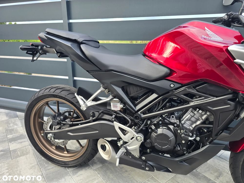 Honda CB - 22