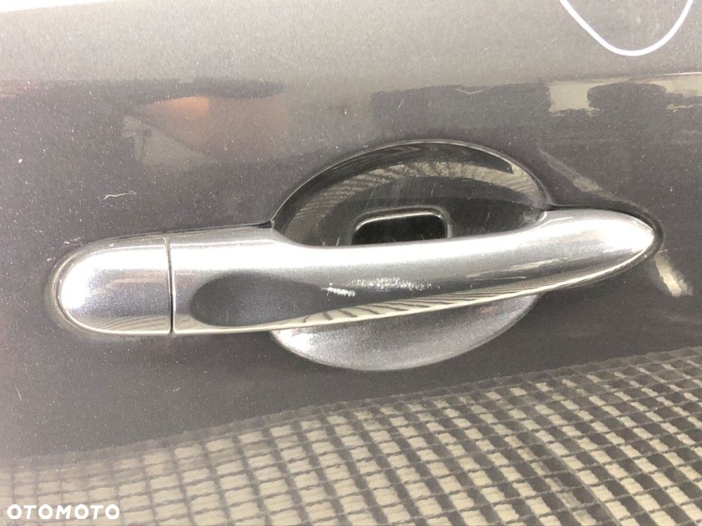 DRZWI PRAWY PRZÓD - 369.00 PLN - RENAULT MEGANE III Grandtour (KZ0/1) 2008 - 2022 1.2 TCe (KZ2B, - 2