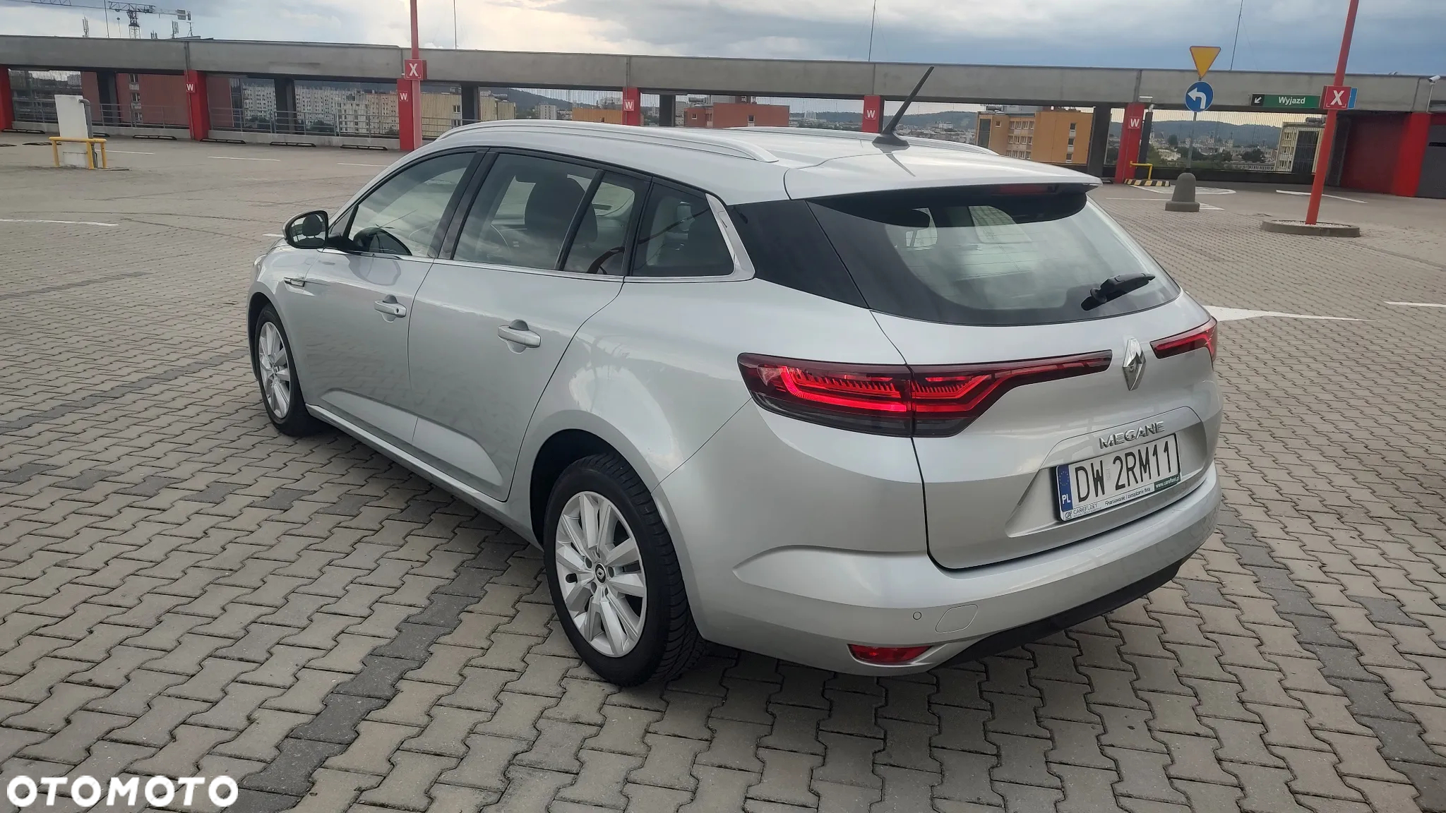 Renault Megane 1.3 TCe FAP Zen - 5