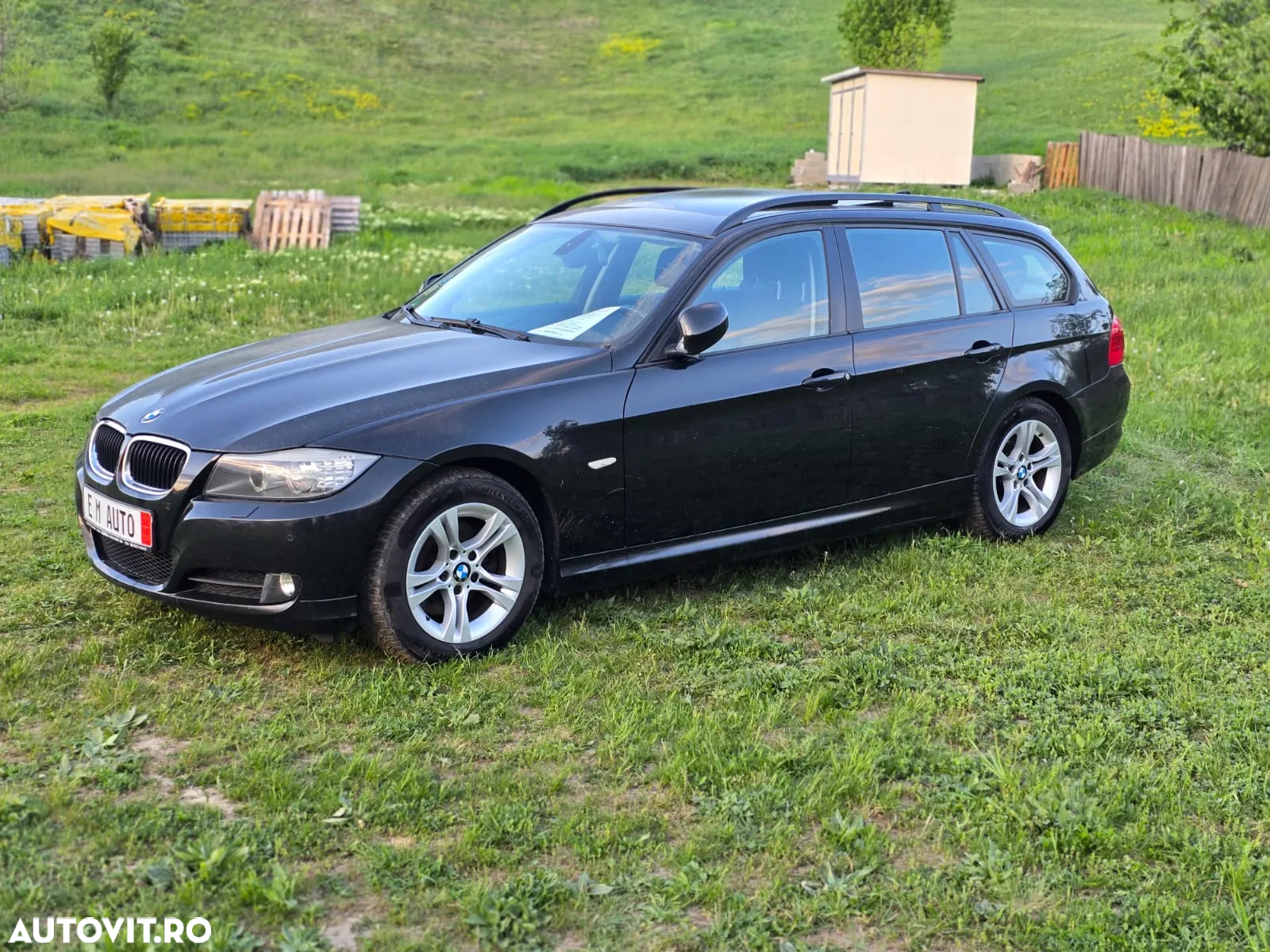 BMW Seria 3 318d DPF Touring - 10