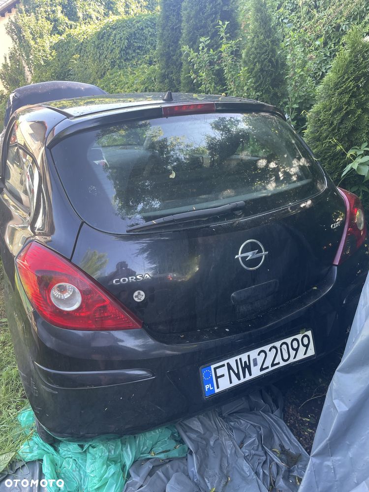 Opel Corsa - 3
