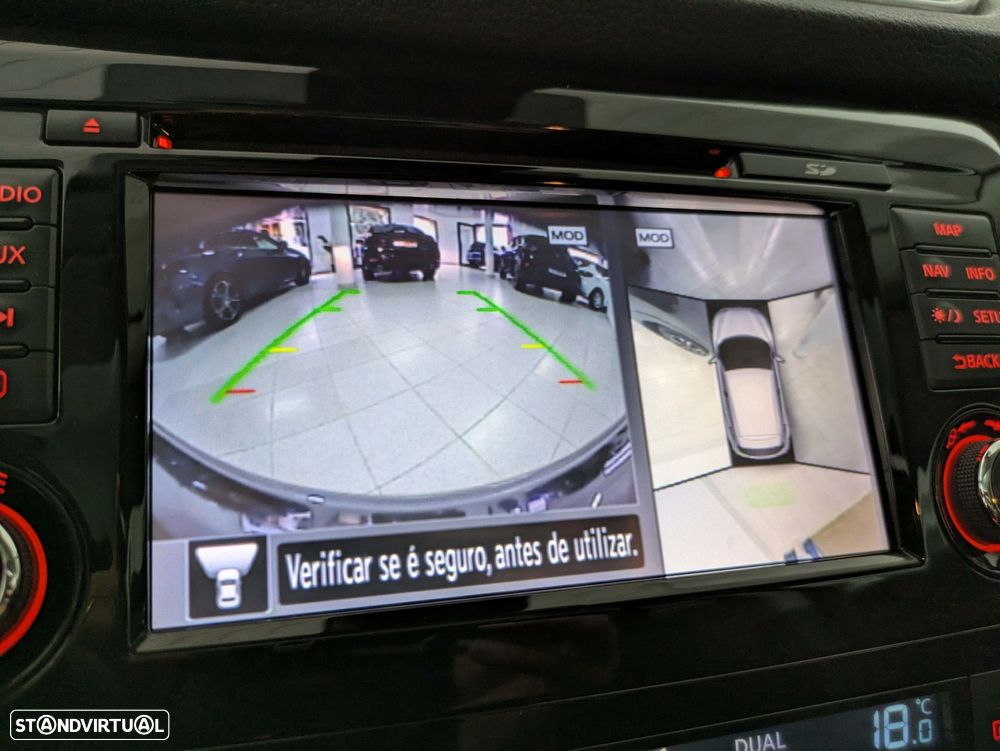 Nissan Qashqai 1.5 dCi N-Connecta - 12