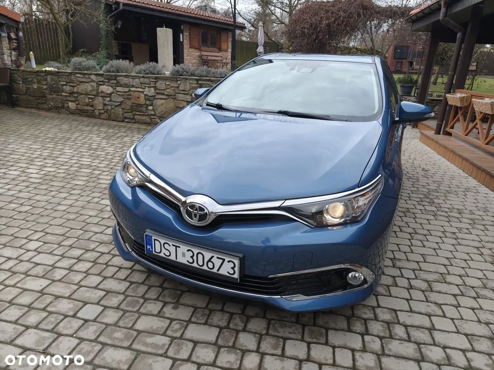 Toyota Auris 1.33 Dual-VVT-i Design Edition - 13