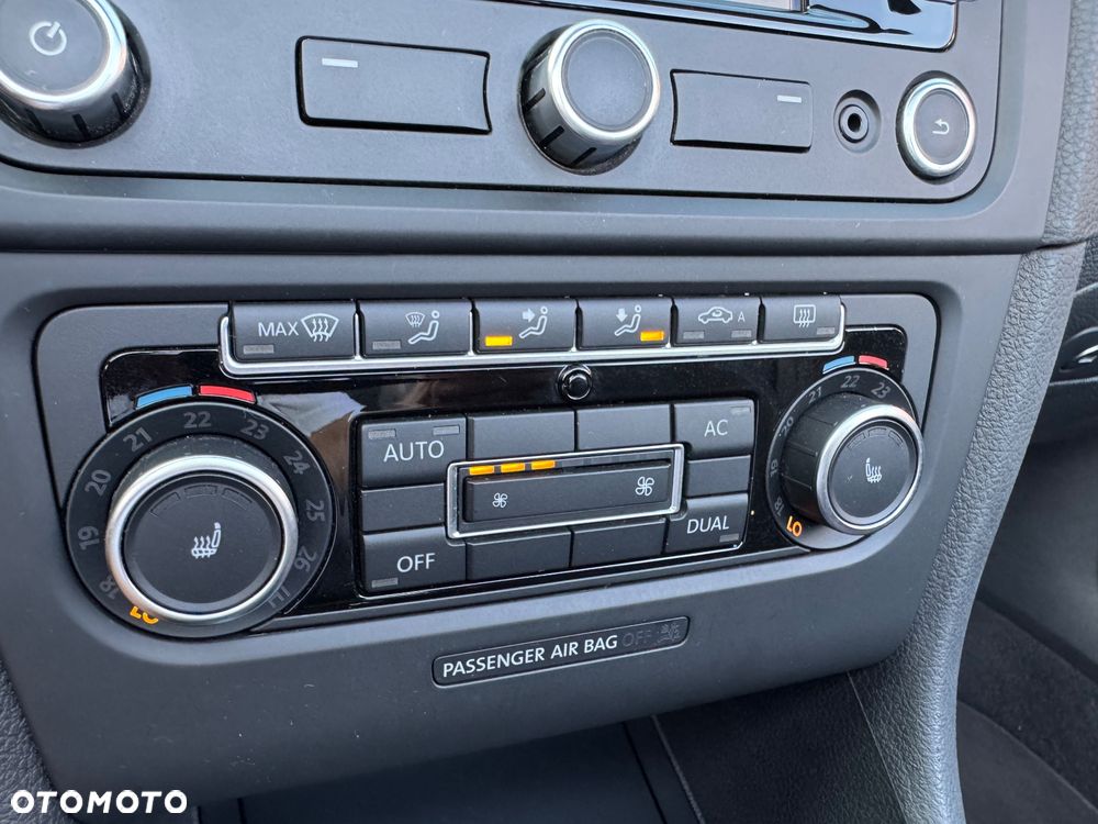 Volkswagen Golf - 16