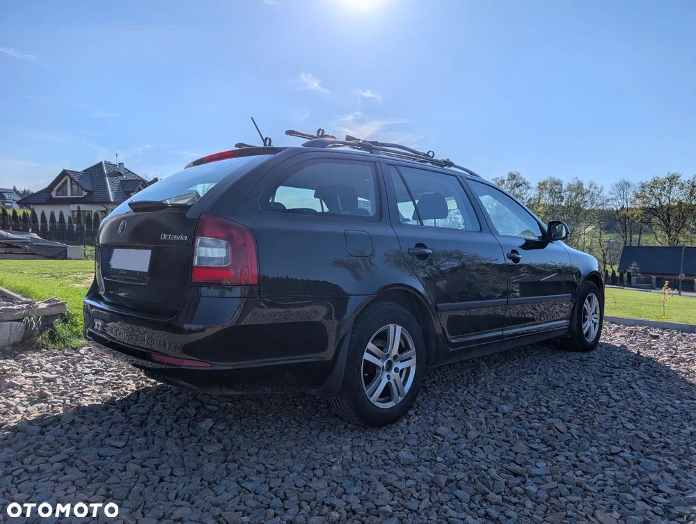 Skoda Octavia 1.6 TDI Ambiente - 5