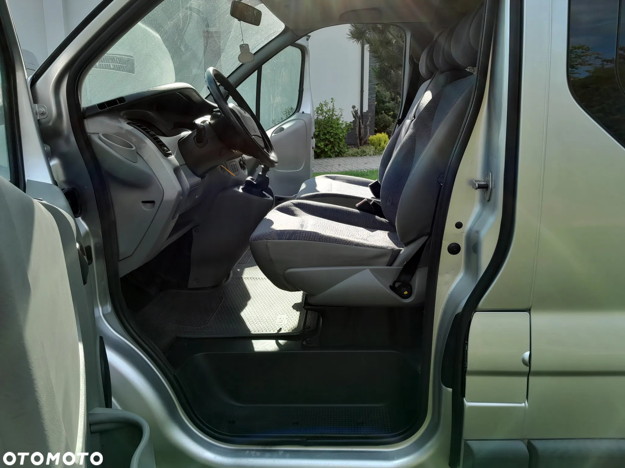 Renault Trafic 2.0 16V Passenger Privilège - 12