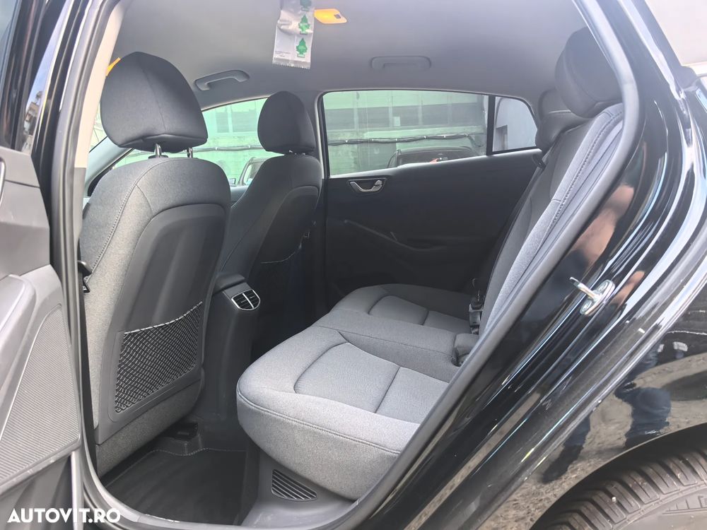 Hyundai IONIQ 1.6 GDI Style - 13
