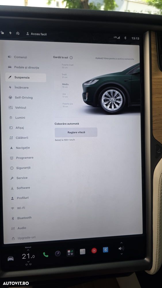 Tesla Model X - 16