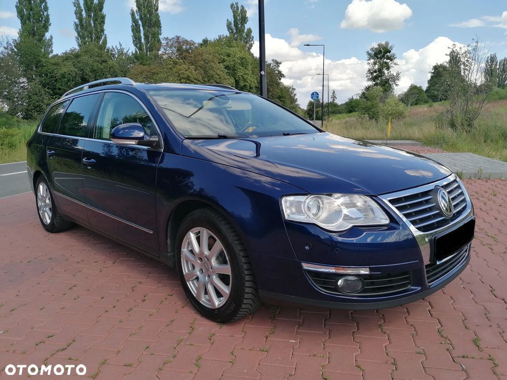 Volkswagen Passat Variant 2.0 TDI DPF DSG Highline - 9