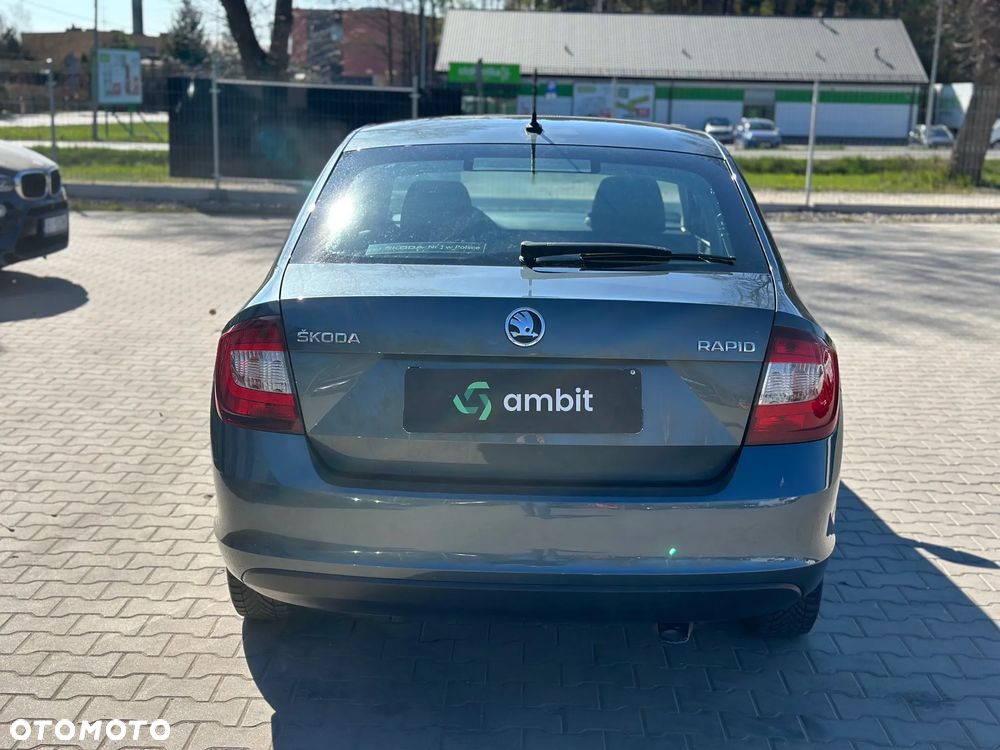 Skoda RAPID 1.0 TSI Active - 7