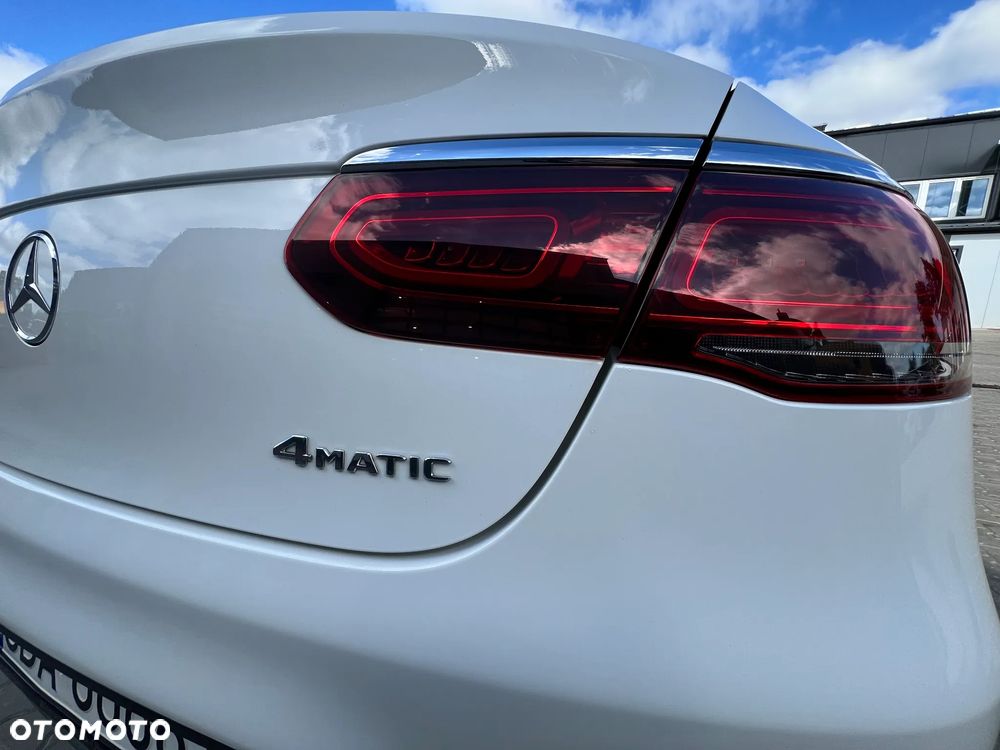 Mercedes-Benz GLC 300 d 4-Matic - 25
