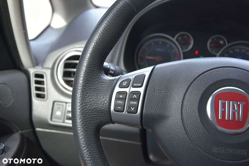Fiat Sedici - 27