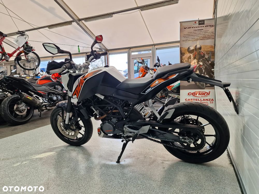 KTM Duke - 19